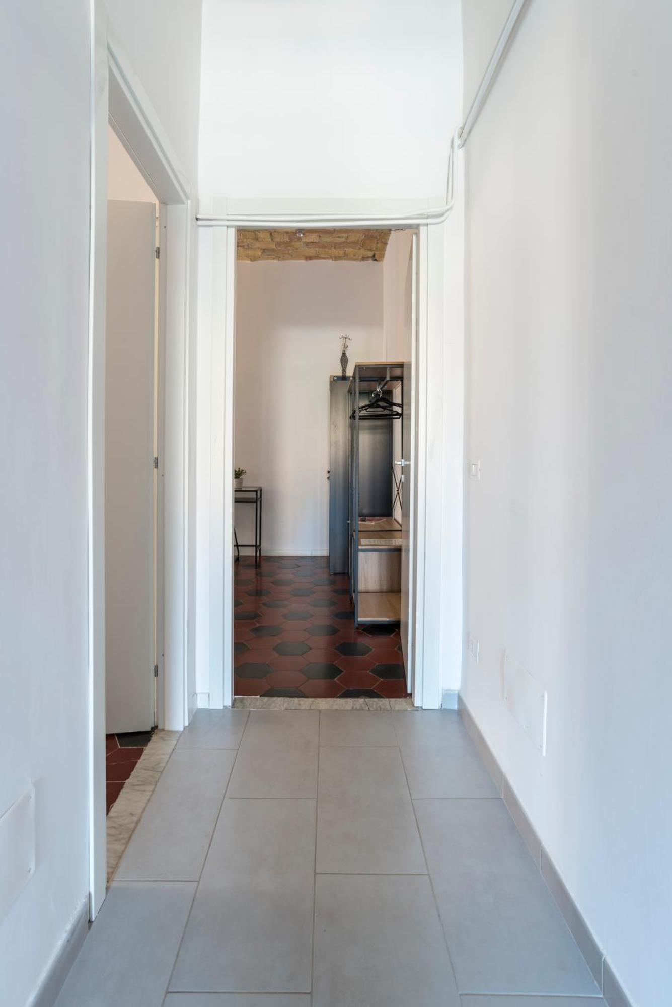Half Palace, Relaxing Apartment In Rome San Lorenzo Bagian luar foto