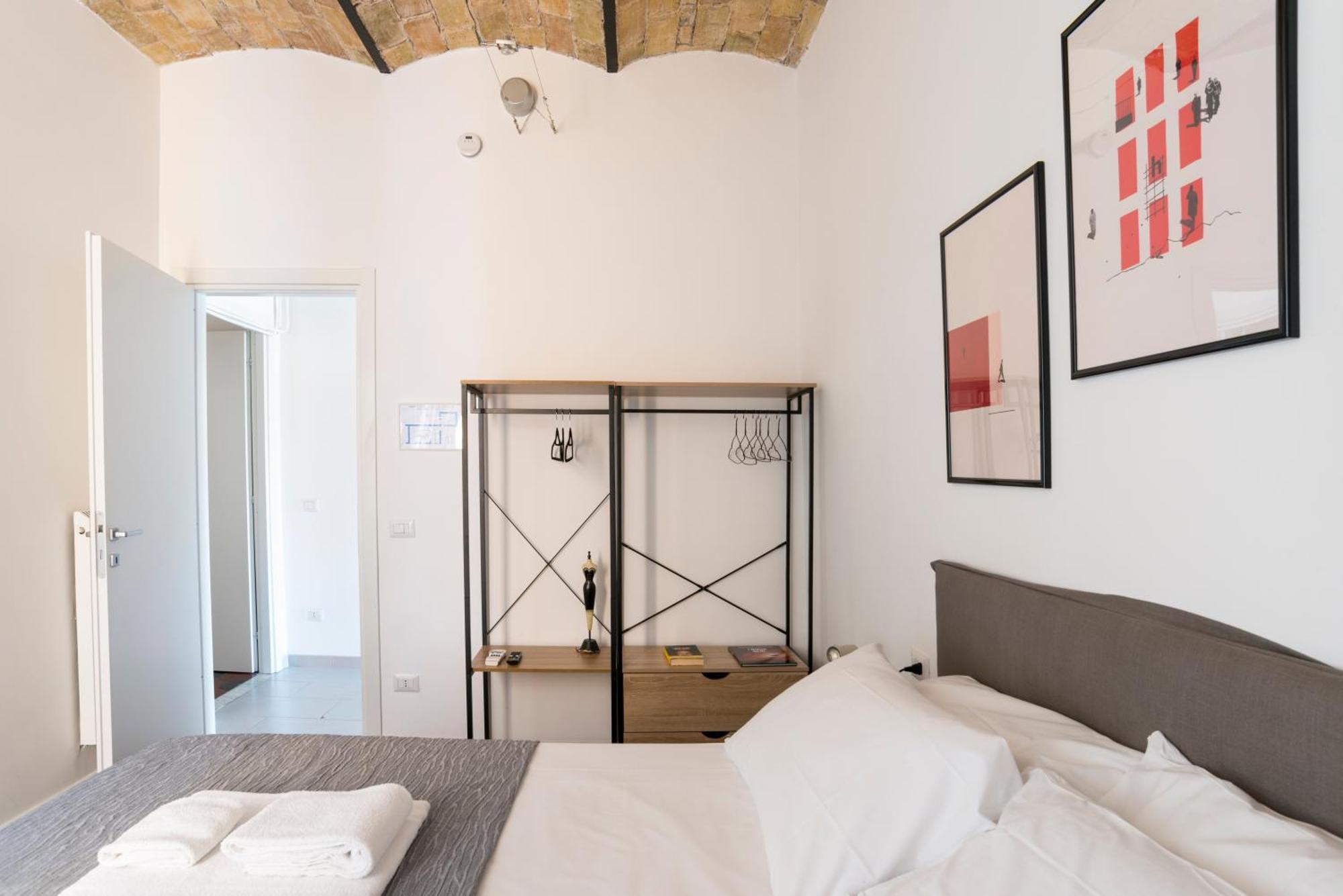 Half Palace, Relaxing Apartment In Rome San Lorenzo Bagian luar foto