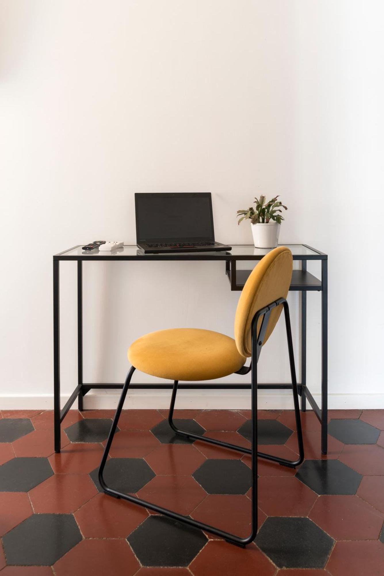 Half Palace, Relaxing Apartment In Rome San Lorenzo Bagian luar foto