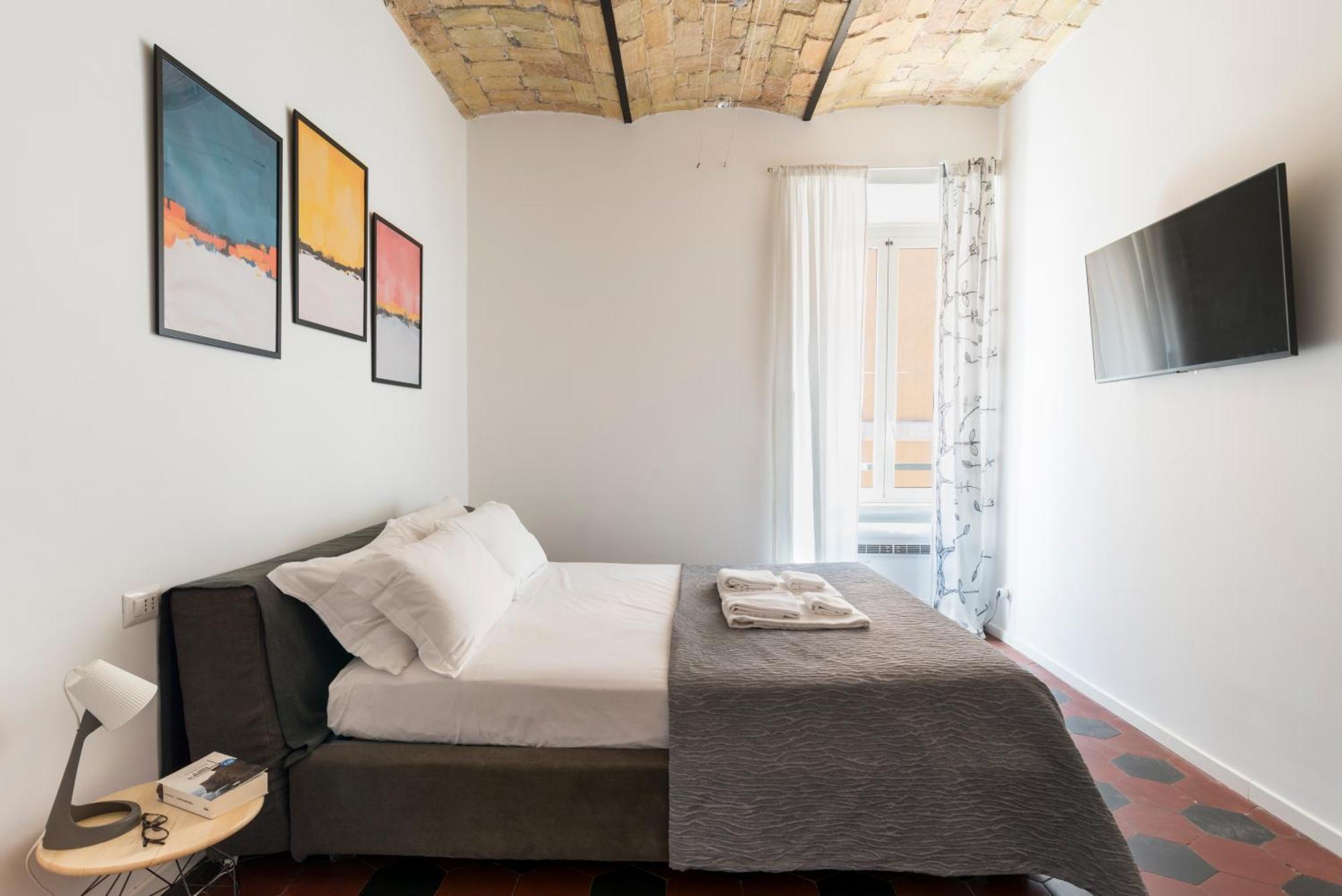 Half Palace, Relaxing Apartment In Rome San Lorenzo Bagian luar foto